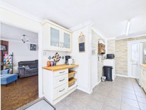 Photo 11- click for photo gallery